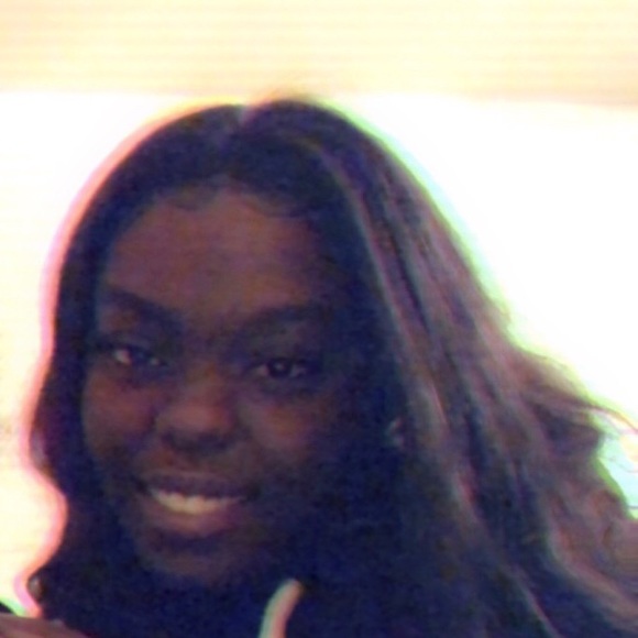 Meet your Posher, Devinna - Picture 1 of 1